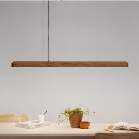 LED-wood-pendant-light-oak-on-RAY-by-IUMI-DESIGN