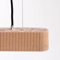 23-06-20_web_GANTlights_S4 Pendelleuchte_Detail von der seite_Vertikal_Koralle_Kanneliert